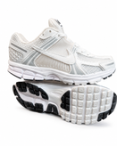 کتونی نایک وومرو 5 سفید طوسی | Nike Vomero 5